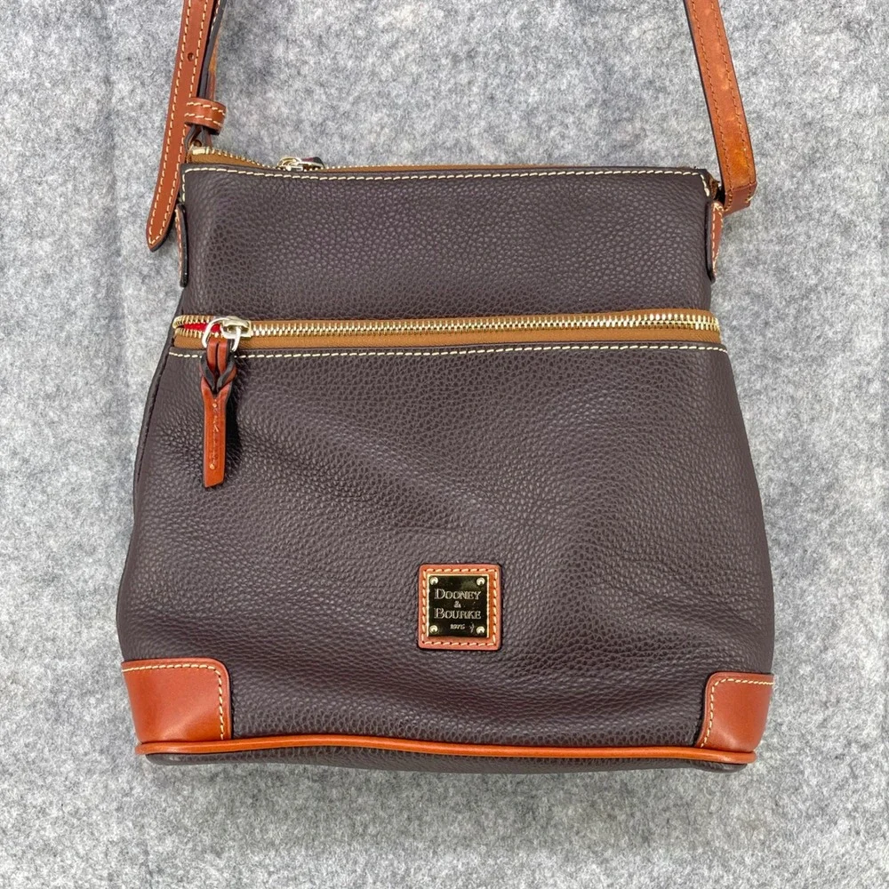 Dooney‎ & Bourke Crossbody Bag Women Small Brown Pebble Leather shoulder Purse